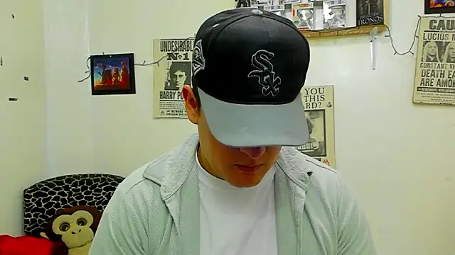 Snapshot of ney_22 chatting on 01.23.25 ney 22 online show from 01.23.25