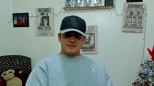 Snapshot of ney_22 chatting on 01.24.25 ney 22 online show from 01.24.25