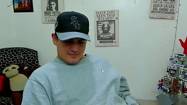 Snapshot of ney_22 chatting on 01.24.25 ney 22 online show from 01.24.25