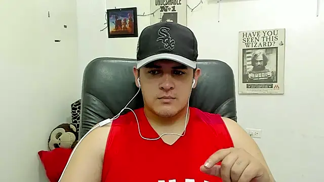 Snapshot of ney_22 chatting on 01.27.25 ney 22 online show from 01.27.25