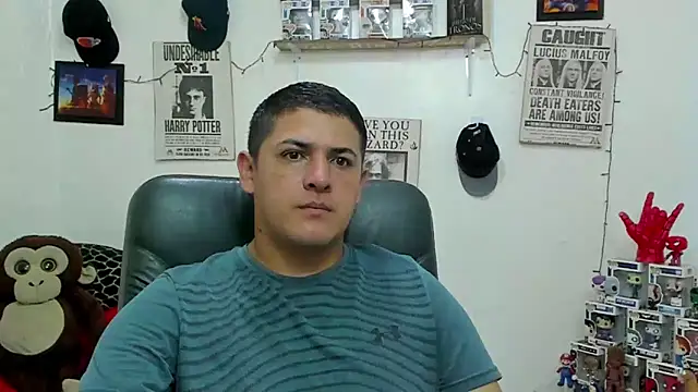 Snapshot of ney_22 chatting on 02.17.25 ney 22 online show from 02.17.25