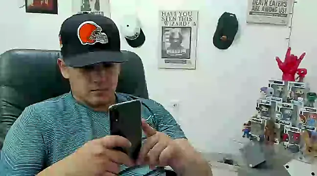 Snapshot of ney_22 chatting on 02.22.25 ney 22 online show from 02.22.25