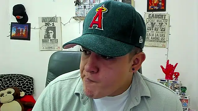 Snapshot of ney_22 chatting on 03.09.25 ney 22 online show from 03.09.25