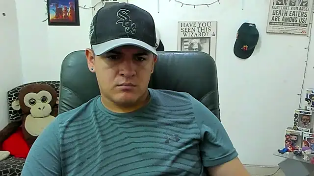 Snapshot of ney_22 chatting on 03.12.25 ney 22 online show from 03.12.25