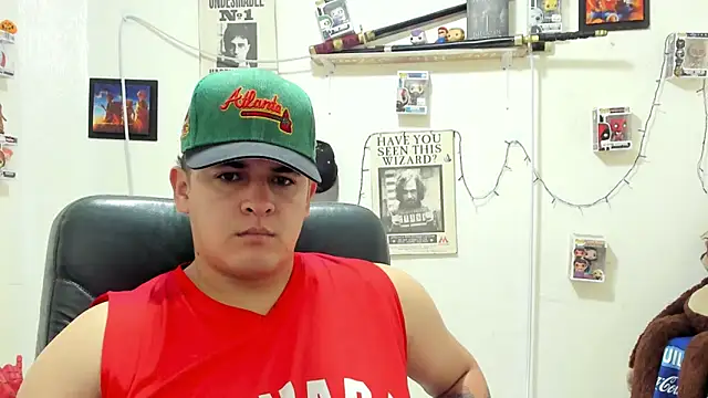 Snapshot of ney_22 chatting on 11.12.25 ney 22 online show from 11.12.25