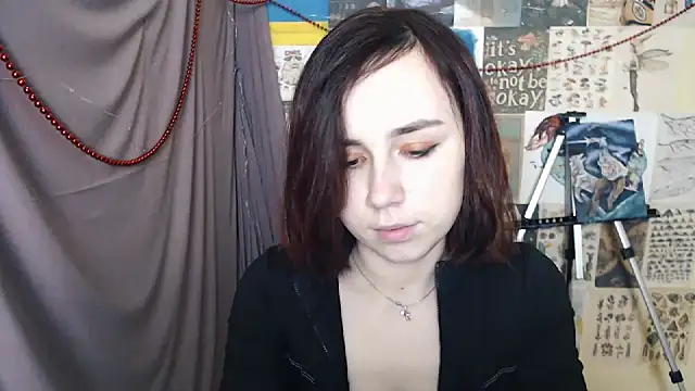 VeryVeryVeryShy  online show from 01.06.25