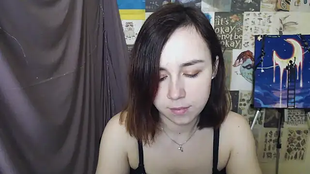 VeryVeryVeryShy  online show from 03.12.25