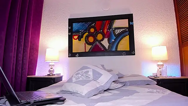 Zahra Elena online show from 02.17.25