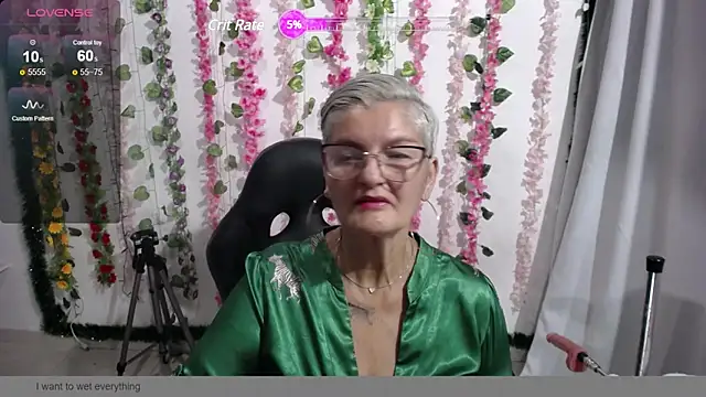 bety-cum2 online show from 01.11.25