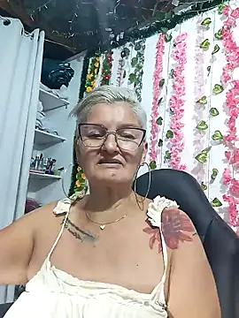 bety-cum2 online show from 01.11.25