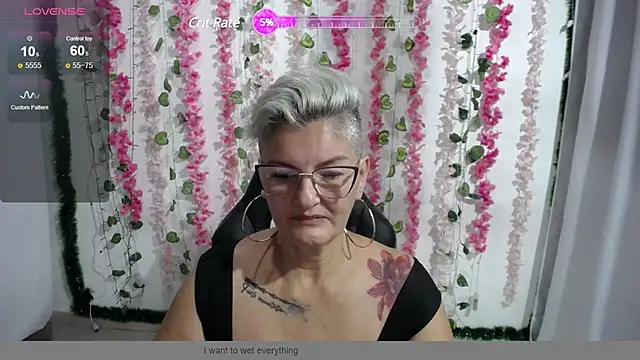 bety-cum2 online show from 02.02.25