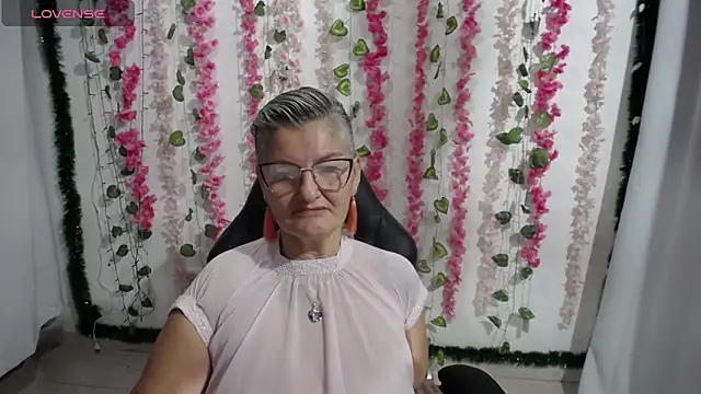 bety-cum2 online show from 02.07.25