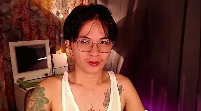 Sexy Handsome Drex online show from 12.22.24