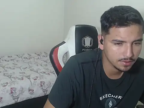 kylian 07 online show from 04.14.26