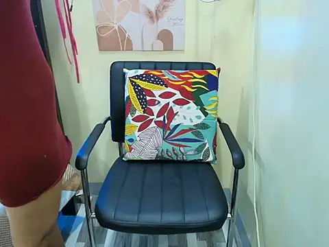 Snapshot of Skinny_regie99xxx chatting on 09.14.25 Skinny regie99xxx online show from 09.14.25