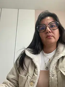 SWEETLILY18 online show from 03.21.25