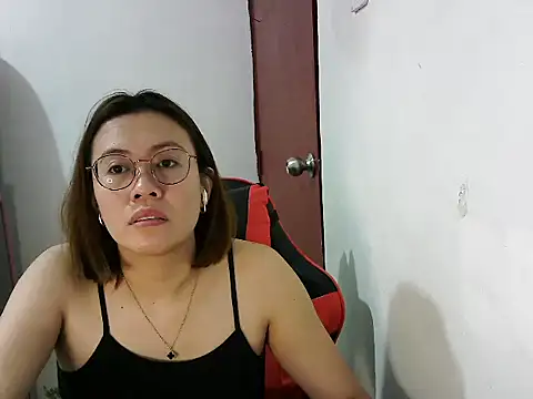 crizzybel online show from 02.28.25