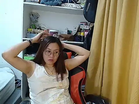 crizzybel online show from 04.19.26