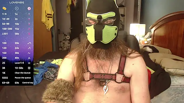 Snapshot of kinkywolf429 chatting on 06.14.26 kinkywolf429 online show from 06.14.26
