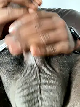 Snapshot of Medo2020r chatting on 09.28.25 Medo2020r online show from 09.28.25