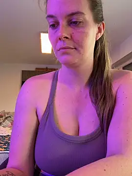 Snapshot of newMichelle chatting on 06.15.26 newMichelle online show from 06.15.26
