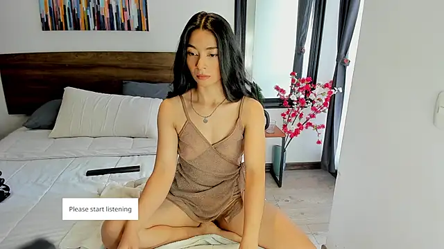 Snapshot of Ginebraa_Saenz chatting on 10.03.25 Ginebraa Saenz online show from 10.03.25