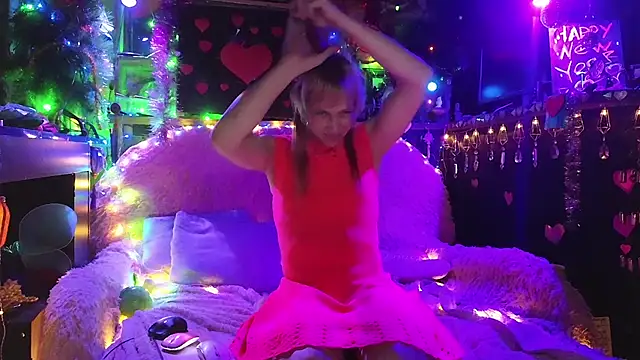 Alexa Cosmic online show from 02.04.25