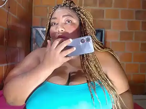 Snapshot of bustyboobsxxll chatting on 03.10.26 bustyboobsxxll online show from 03.10.26