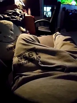 Snapshot of anonymus9006 chatting on 03.11.25 anonymus9006 online show from 03.11.25