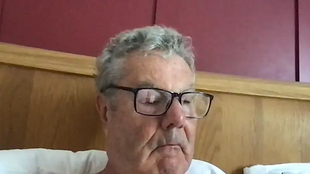Snapshot of Oldpistolpete chatting on 07.16.26 Oldpistolpete online show from 07.16.26