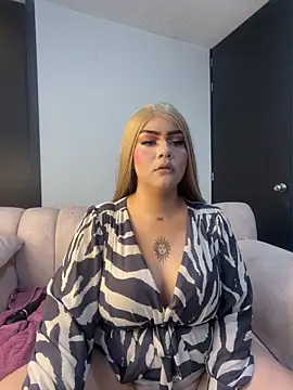 sweet dalila online show from 04.14.26