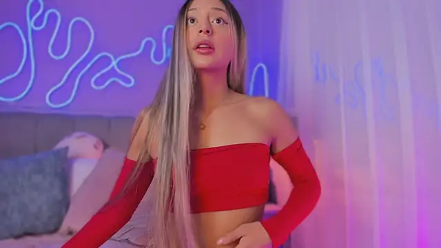 Sofly s online show from 10.27.25