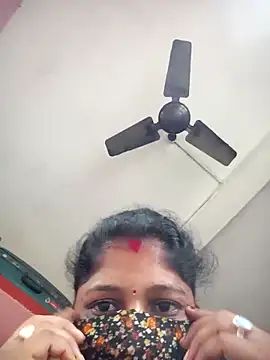 Snapshot of sweet_rasmalai chatting on 09.15.25 sweet rasmalai online show from 09.15.25
