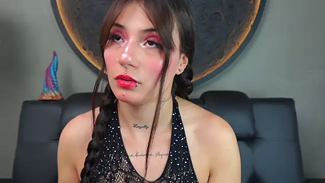 miss sharlotte18 online show from 03.19.26