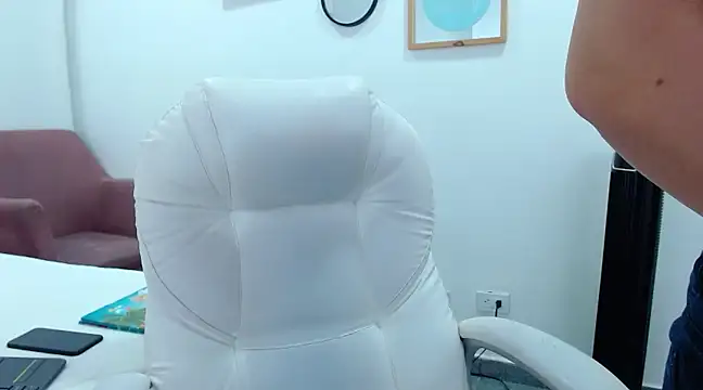 annylouis online show from 01.05.25