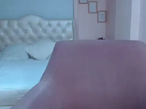 annylouis online show from 02.23.25