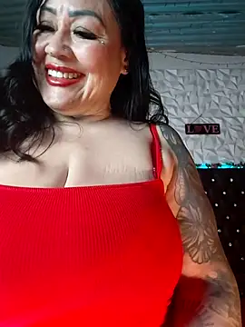 Snapshot of kittyhotass1 chatting on 06.26.26 kittyhotass1 online show from 06.26.26