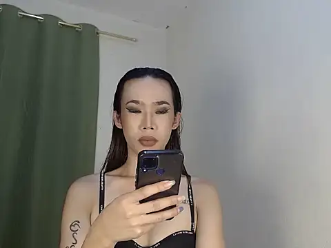 AsianFuckBuddies online show from 09.21.25