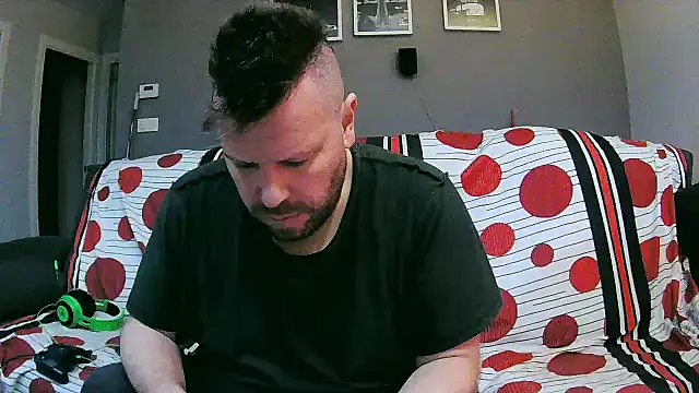 txan9876 online show from 12.02.25