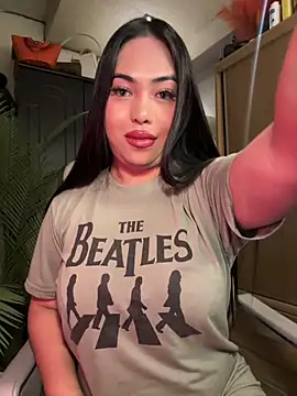 BigDominaMia online show from 03.17.26