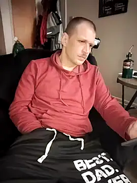 Snapshot of Tatted_Hunk chatting on 02.27.25 Tatted Hunk online show from 02.27.25