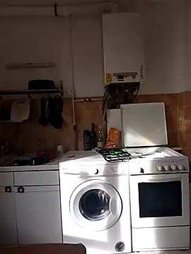 callmelouve online show from 10.31.25