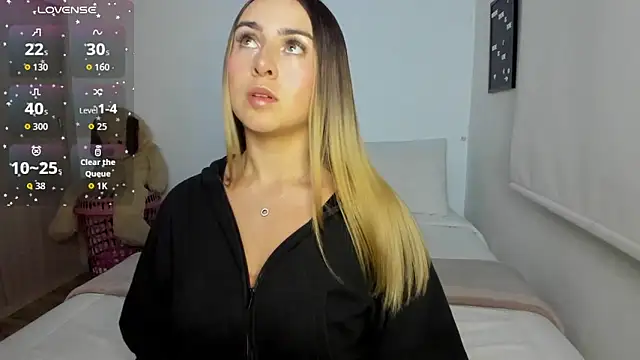 sophi mooreno online show from 04.21.26