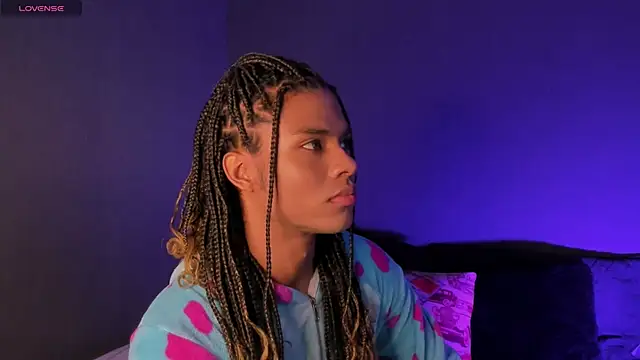 Lucas eevans online show from 03.17.25