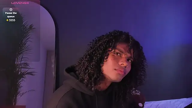 Lucas eevans online show from 10.02.25