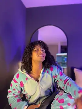 Lucas eevans online show from 04.08.26