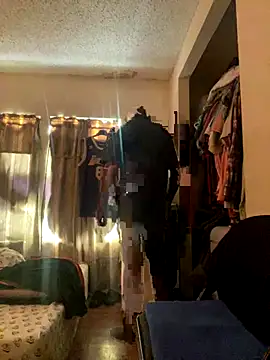 Dval1993 online show from 12.17.25