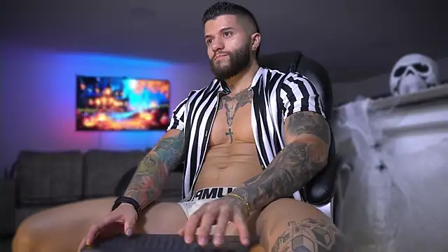 Frank Farrell online show from 10.26.25