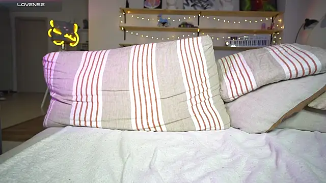 Snapshot of yourprettykate chatting on 03.07.25 yourprettykate online show from 03.07.25