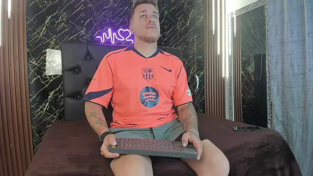 keane lee online show from 10.31.25